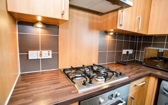 Beach Boulevard Apartment