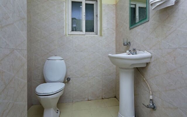 OYO 11488 Hotel Subham Palace
