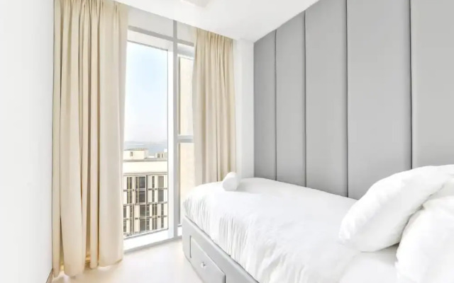 Luxury 2BR - Awesome Views - Ain Dubai