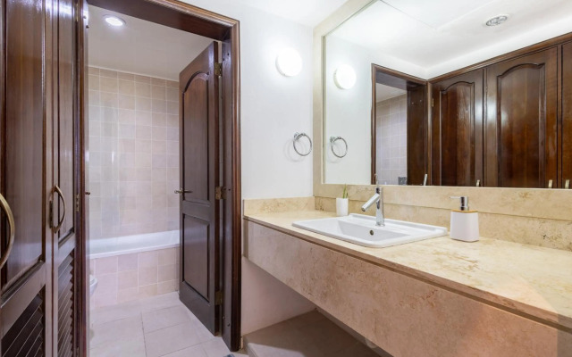 Private & Luxury Apartment Cocotal in Gated & Secured Community