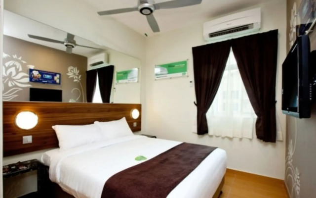 Tune Hotel - Danga Bay, Johor
