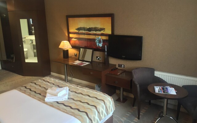 Alona Hotel