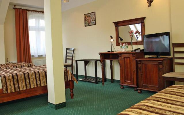 Hotel Aslan