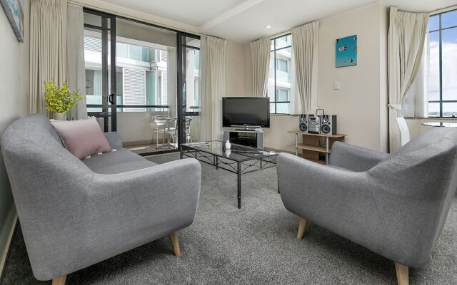 QV Auckland CBD Apartment with Parking and Free Wifi - 769