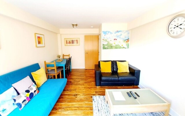 Stunning Spacious  Flat In Glasgow City