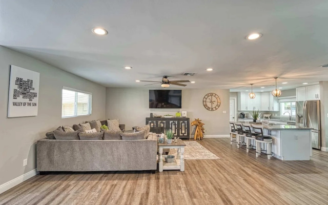 3BR Sleeps 8 Pool Putting Green BQQ Large Island!