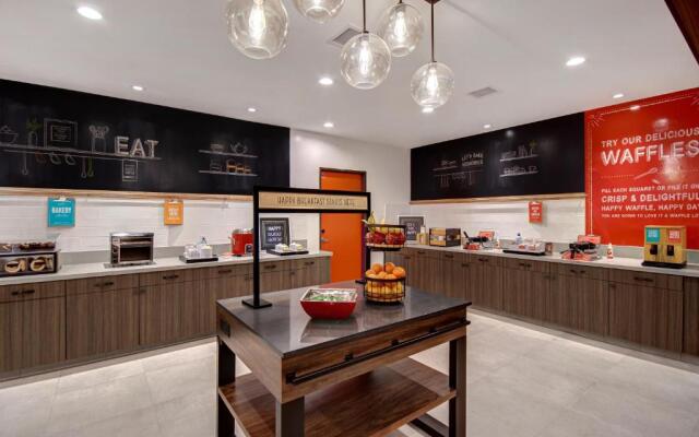 Hampton Inn & Suites Ontario Rancho Cucamonga