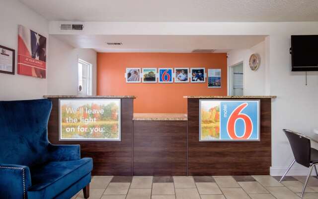 Motel 6 East Ridge, TN