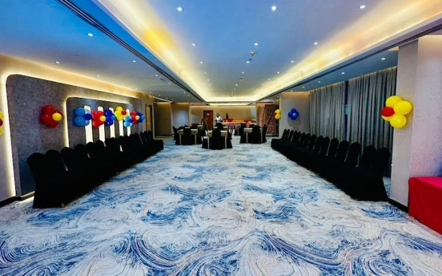 West Zone Plaza Hotel Apartments