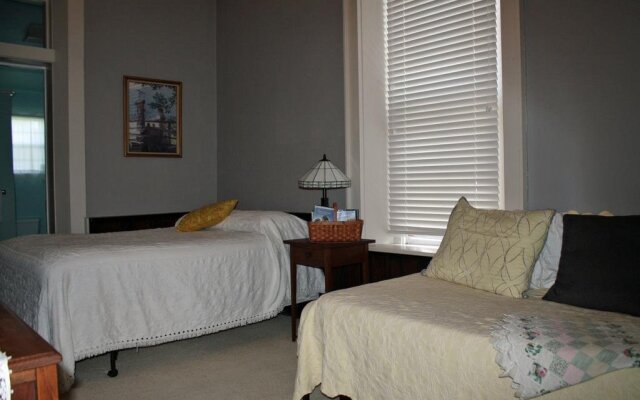 Markward Manor Bed and Breakfast Inn