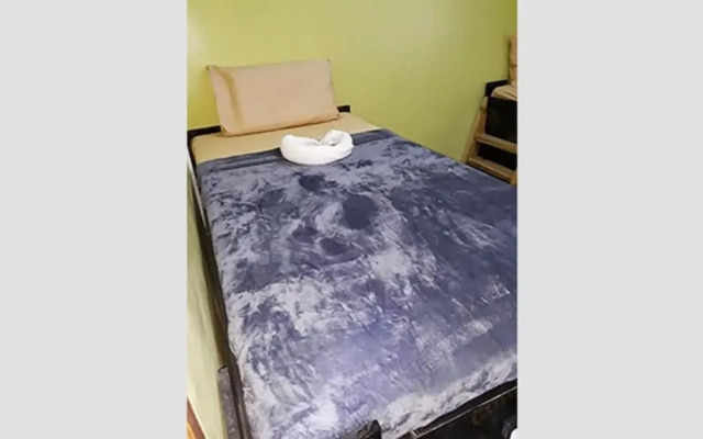 Big Paul Hostel - Adults Only