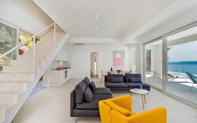 Villa V - private pool, special location & surroundings