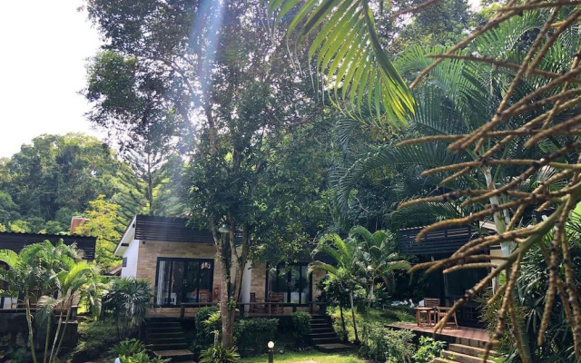 Baan Father Homestay