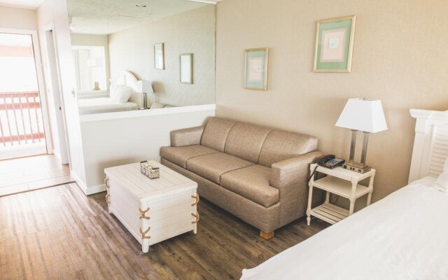 Surf Club Oceanfront Hotel