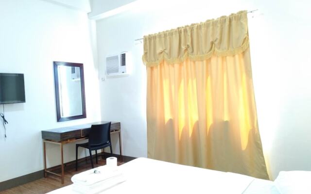 Meaco Royal Hotel- Aparri