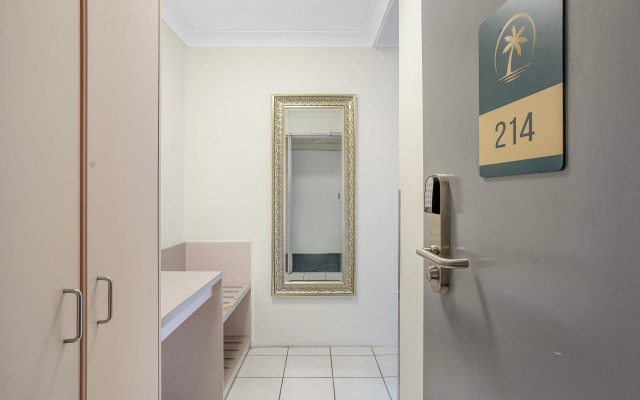 Nelson Towers Motel & Apartments