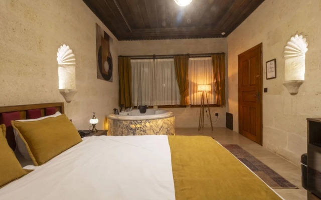 Uzay Cave Suite Hotel