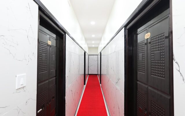 Guru Comforts By OYO Rooms