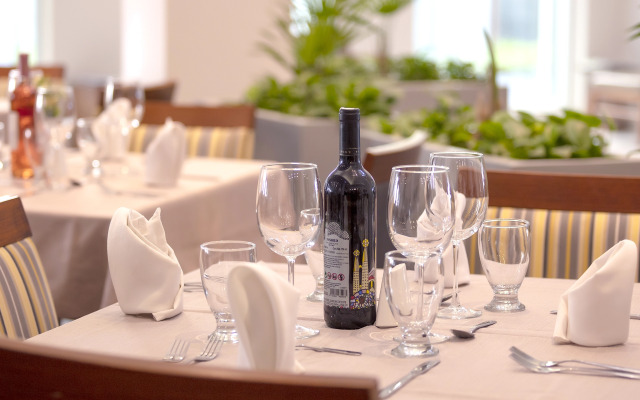 Krystal Urban Monterrey San Jerónimo