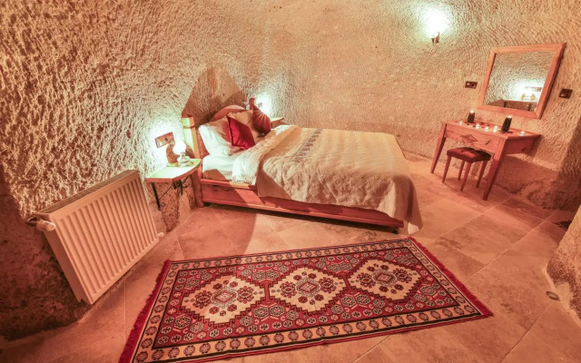 Mosaic Cave Hotel