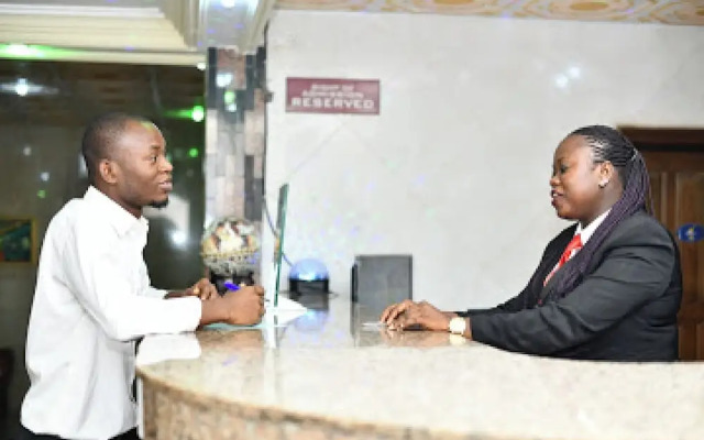 Room-choice Gate Hotel-business Double