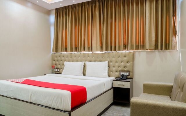 OYO 12071 Afreen International Guest House