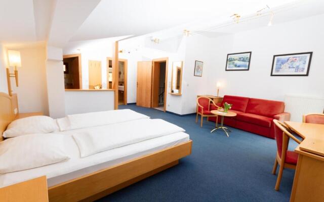 Bruggerhof - Camping, Restaurant, Hotel