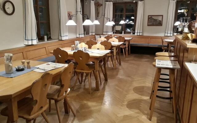 Hotel & Gasthof Zur Post