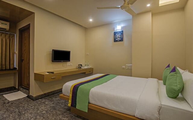 Itsy Hotels Kruthika Inn