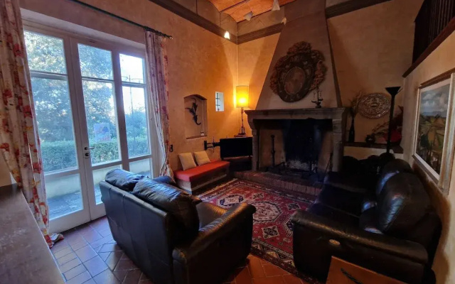 Eighteenth-century Tuscan Villa Tricolle