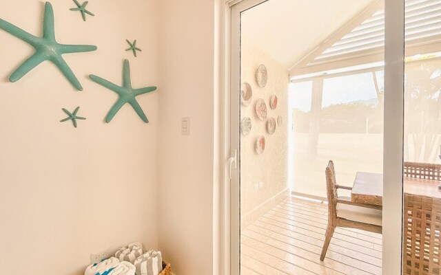 Enjoy This Relaxing Villa at Green One