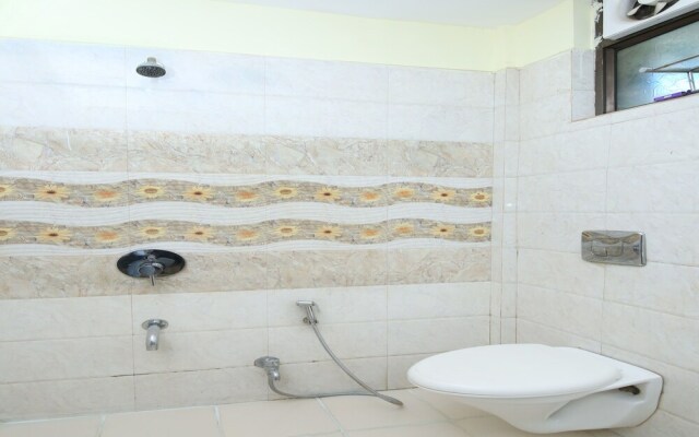 OYO 2155 Hotel Wardhman