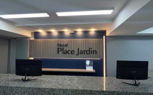 Hotel Place Jardin