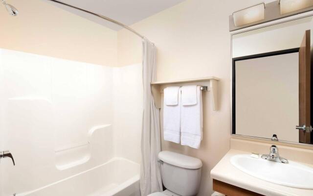 Woodspring Suites Ogden