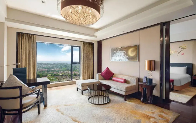 Crowne Plaza Chengdu Panda Garden by IHG - Near Panda Base
