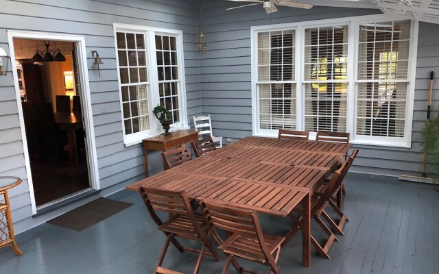 The Elizabethtown Inn