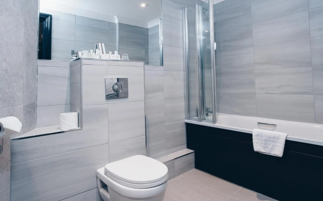 County Hotel & County Aparthotel Newcastle