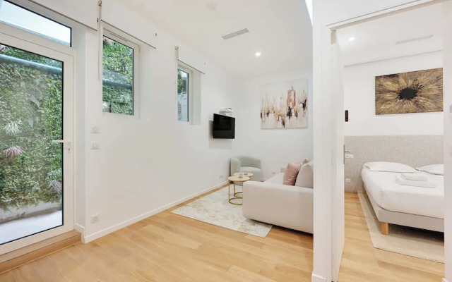 Charming Apartment - 3br/8p - Sentier