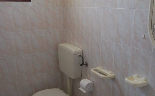 Comfy Seafront Studio With Terrace