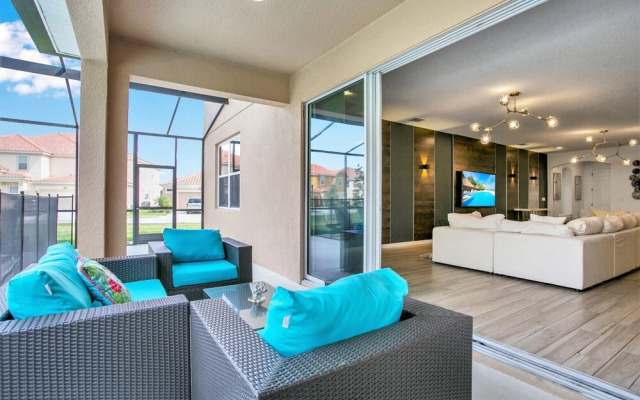 Broadoak Drive villa Solterra 5