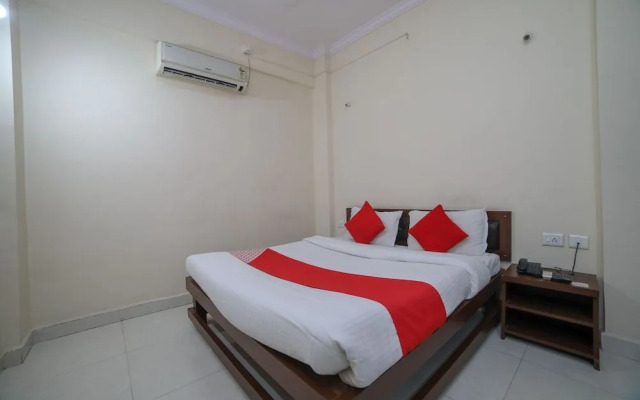 OYO 46286 Hotel Royal Regency