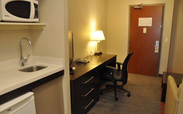 Holiday Inn Express Hotel & Suites Barrie by IHG