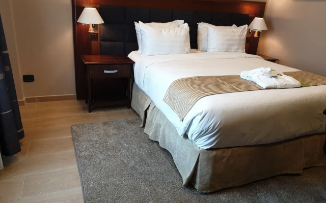 Holiday Inn Accra Airport