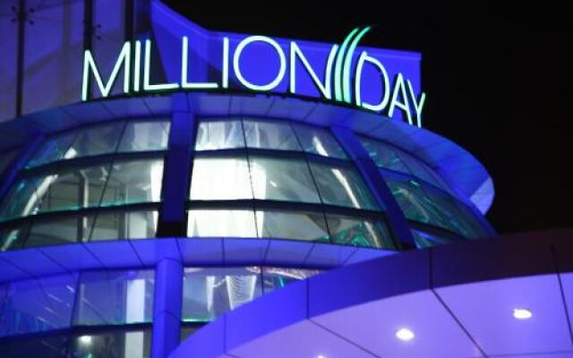 Million Day Mayiladuthurai Hotel