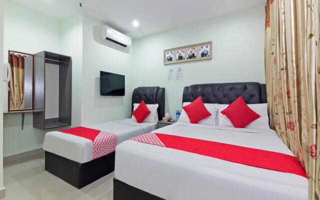 OYO 444 KL Empire Hotel