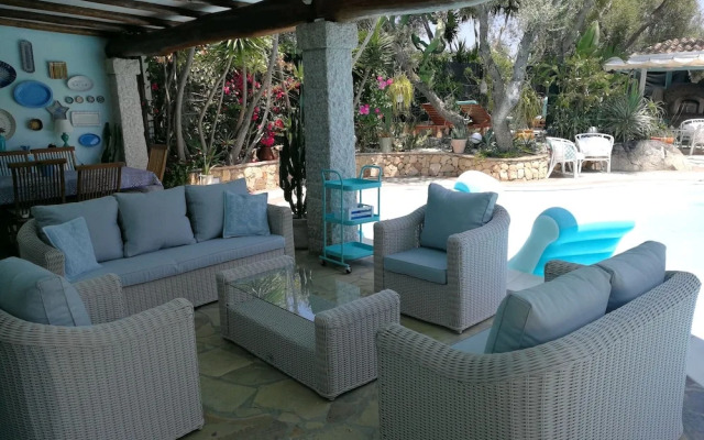 Very Cozy, Comfortable "lanthana" Villa on 2 Floors, Independent