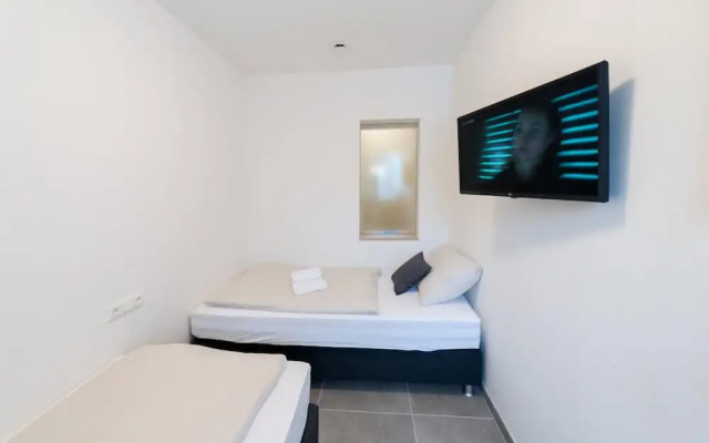 Motel24seven