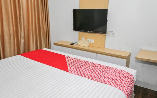 OYO 93447 City Rooms Apartment