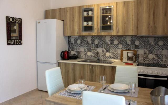 Vasileia' s Brand New House