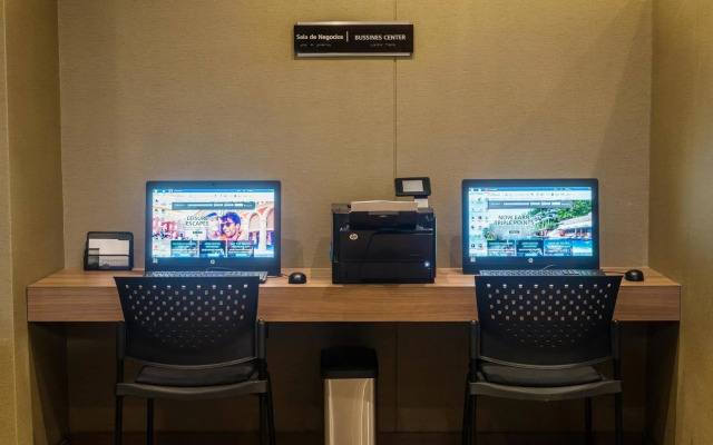 Hampton by Hilton Medellin
